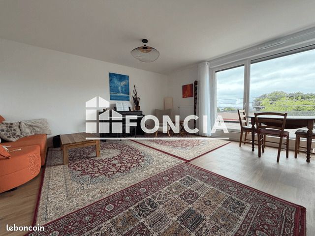 Appartement 3 pièces 72 m² · à Brest · 72 m² · 870 €