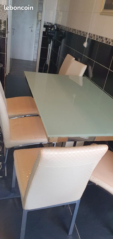 Table 6 chaises (image 3)
