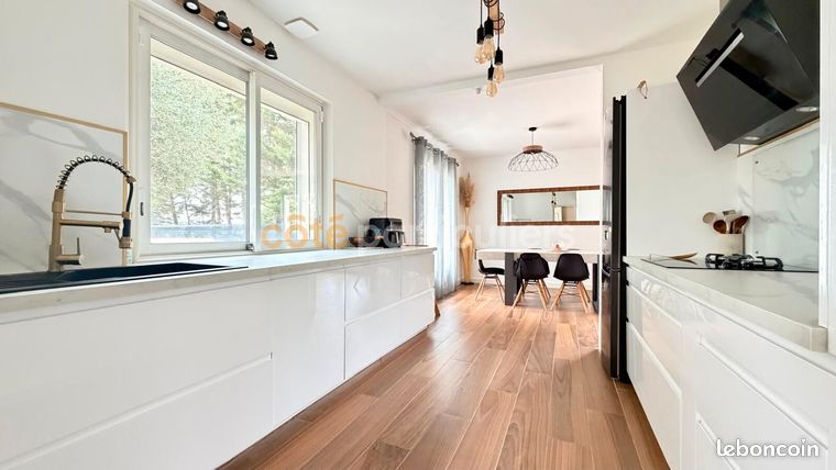 Maison 7 pièces 160 m²