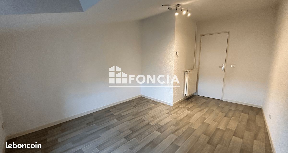 Appartement 3 pièces 61 m² · à Roanne · 61 m² · 480 €/mois