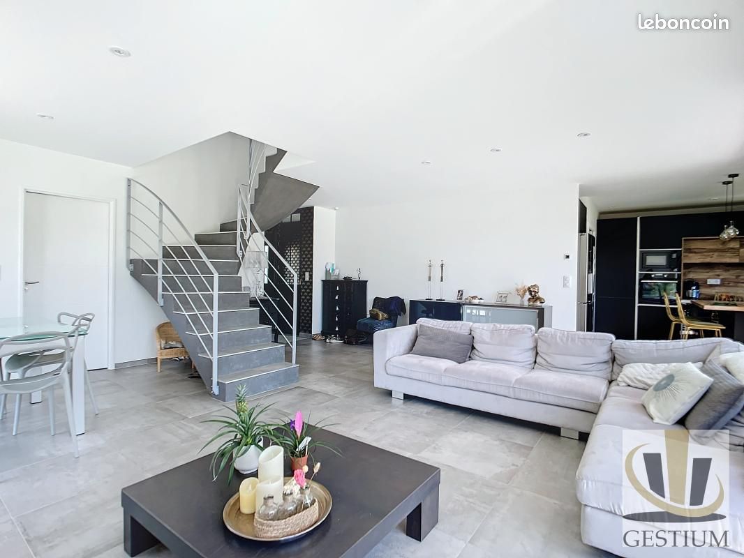 Maison 5 pièces 136 m² · à La Teste-de-Buch · 136 m² · 1 570 €