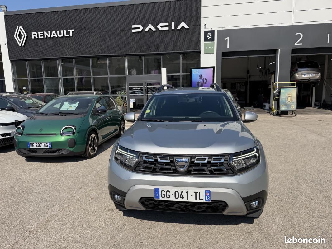 Dacia Duster PRESTIGE BLUE DCI 115 4X4 (image 2)