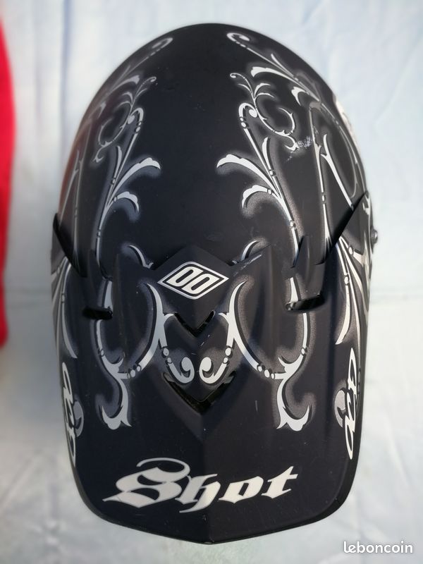 Casque motocross Shot taille L (image 1)