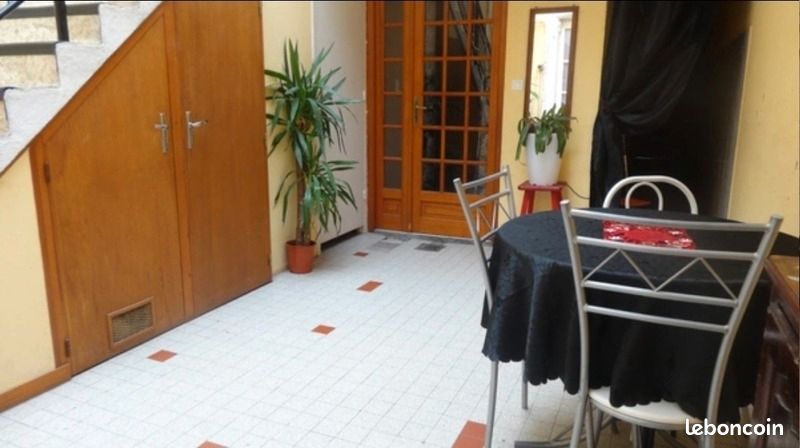 Immeuble 7 pièces 170 m² (image 1)