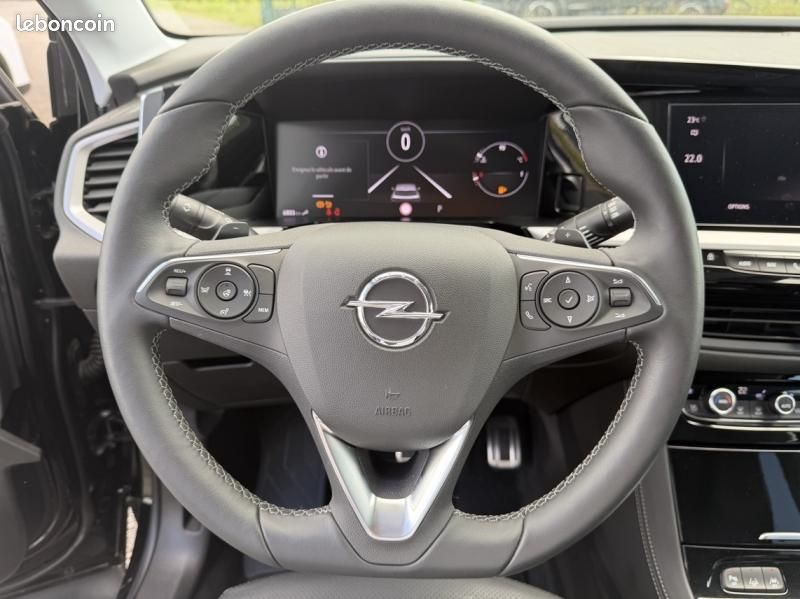 Opel Grandland 1.2 Turbo 130 Elegance Business Automatique / VISION 360 + COFFRE ELECTRIQUE (image 24)