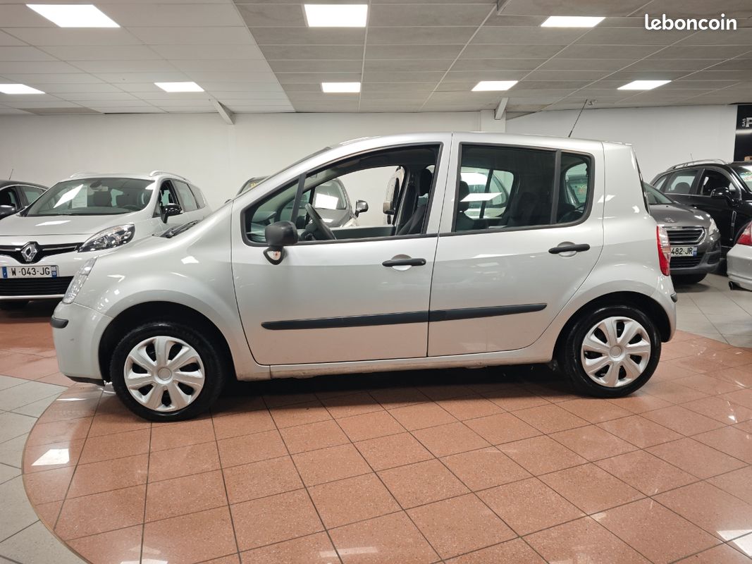 Renault modus 1.2 i 60 expression clim 123000km (image 9)