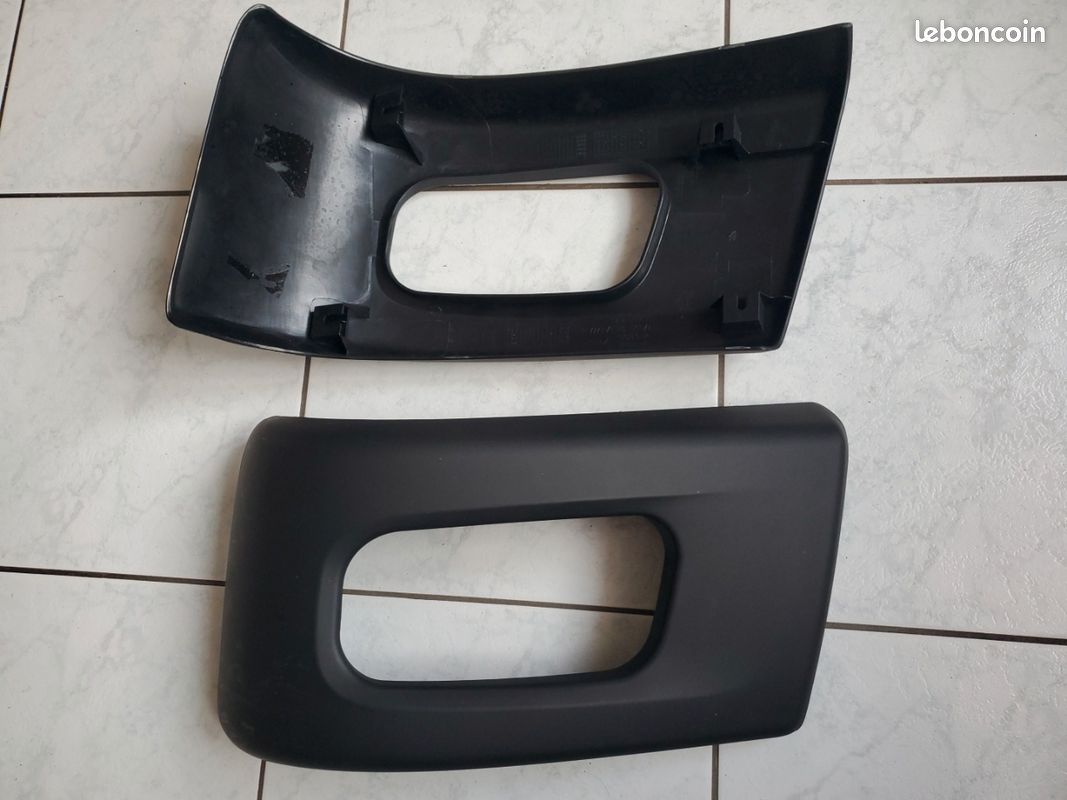 Angle de pare-choc avant Canter Neuf (image 2)