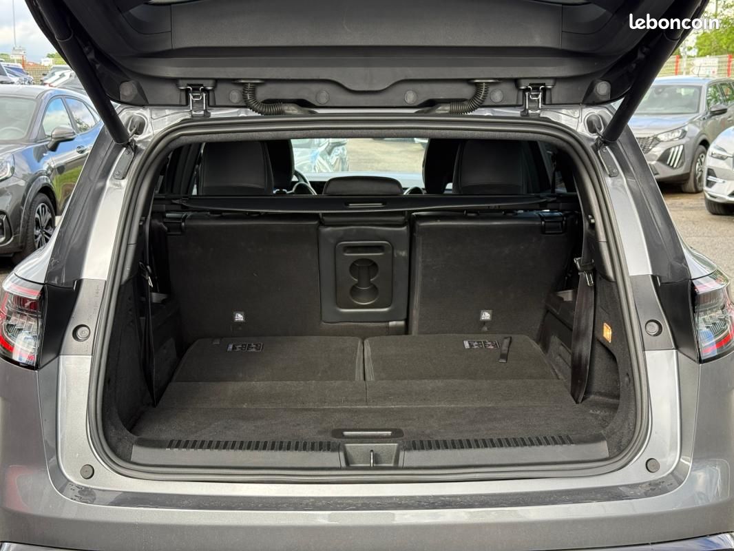Renault Espace VI E-Tech hybrid 200 Techno (image 17)