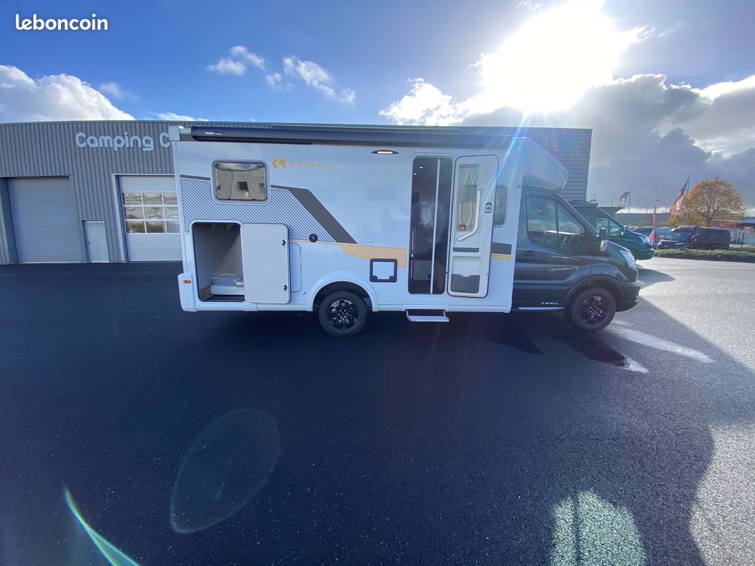 Camping car profilé COMPACT BAVARIA QWEST Q690GJ Ford automatique 165cv - lit jumeaux + lit pavillon (image 2)