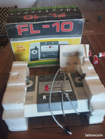 Vente flash 13,69€ console retro portable Ragebee avec 500 jeux vidéo