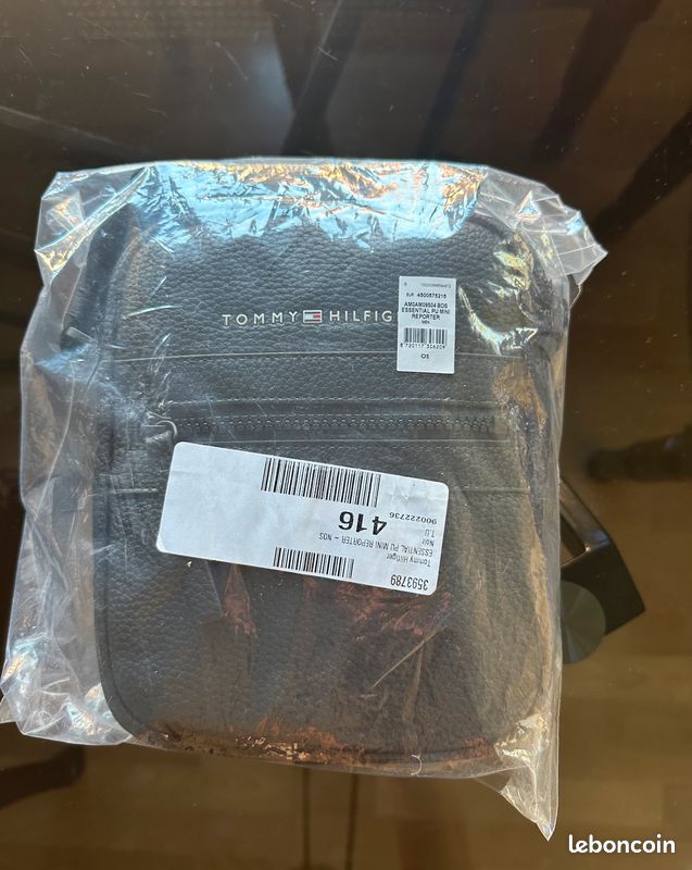 Sac bandoulière homme neuf Tommy Hilfiger (image 2)