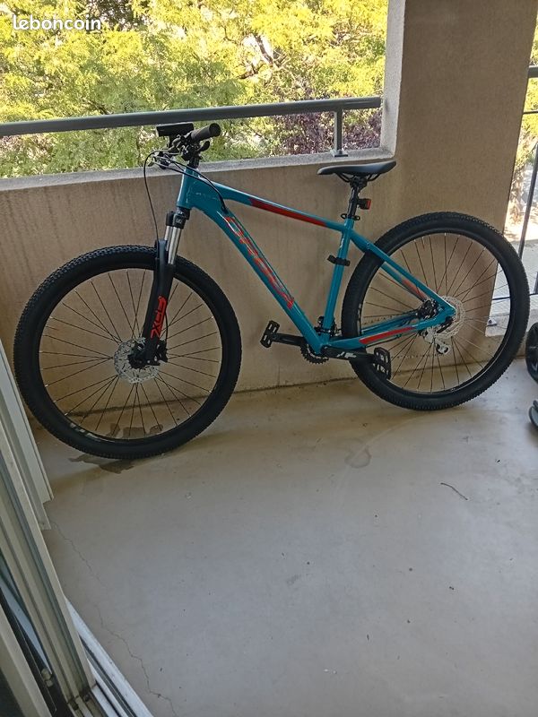 C'est mon vélo je veux la vendre Vélos