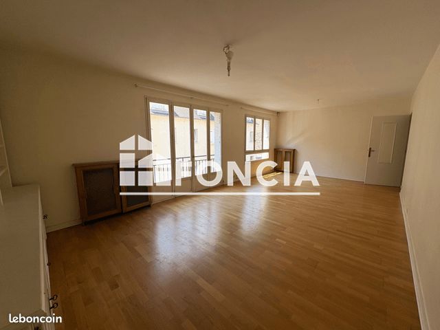 Appartement 4 pièces 96 m² · à Tours · 96 m² · 970 €/mois