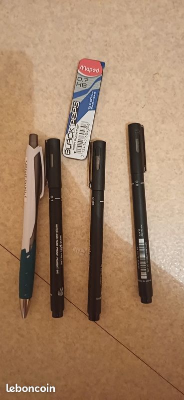 Lire l'annonce Urgent vide maison lots Livres pour apprendre à dessiner avec matériel en main propre (image 5)