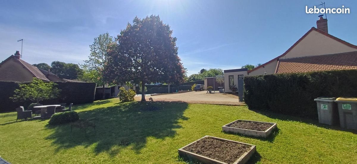 Maison 6 pièces 152 m² · à Huillé-Lézigné · 152 m² · 299 500 €