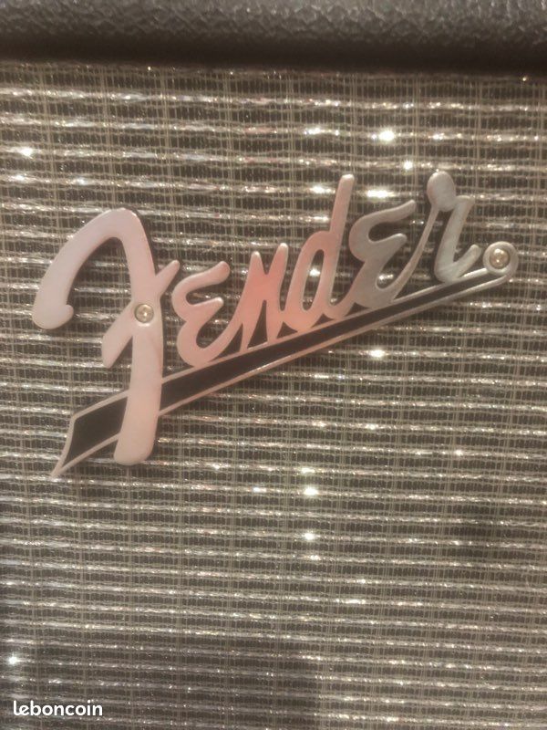 Ampli Basse Fender Rumble 15 (image 4)