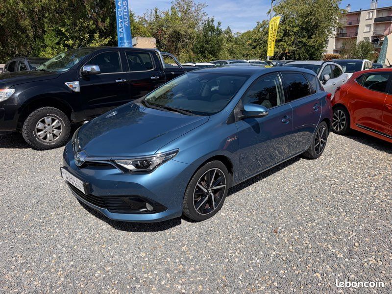 Toyota AURIS 1.8 VVT-i 136ch BOÎTE AUTO CAMÉRA AR/GPS/TOIT PANO/CLIM AUTO (image 1)
