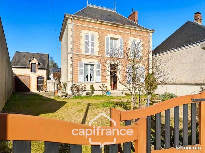 Maison 5 pièces 120 m² · à Bessé-sur-Braye · 120 m² · 125 190 €