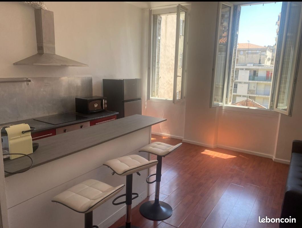 Appartement 2 pièces 44 m² · à Marseille · 44 m² · 145 000 €