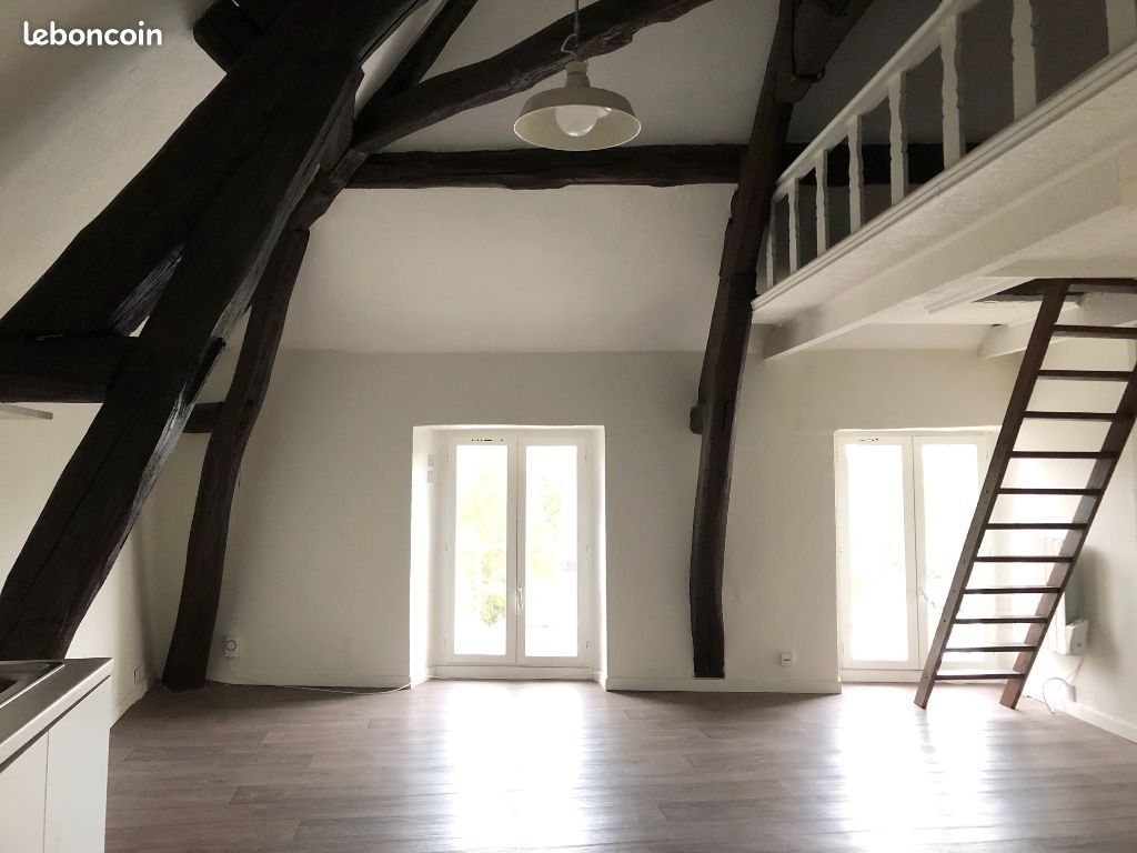 Appartement 1 pièce 25 m² · à Mandres-les-Roses · 25 m² · 490 €/mois