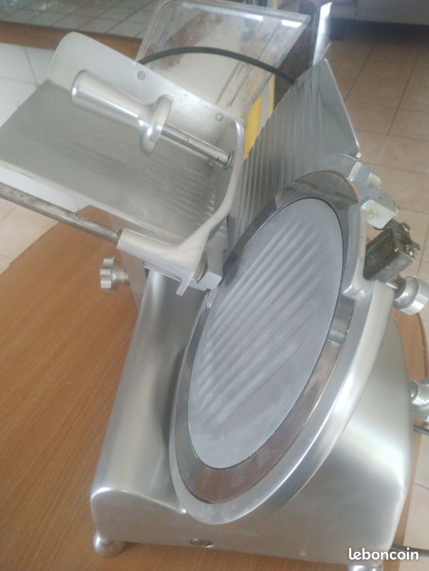 Trancheuse (image 1)