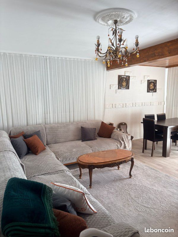 Appartement 5 pièces 86 m² · à Villefranche-sur-Saône · 86 m² · 83 000 €