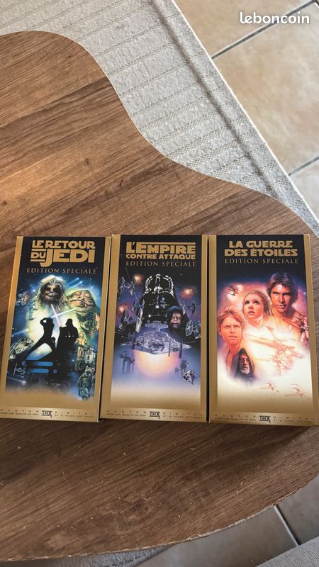 Edition Spécial VHS La Trilogie Star Wars 1977 à 1997 (image 4)