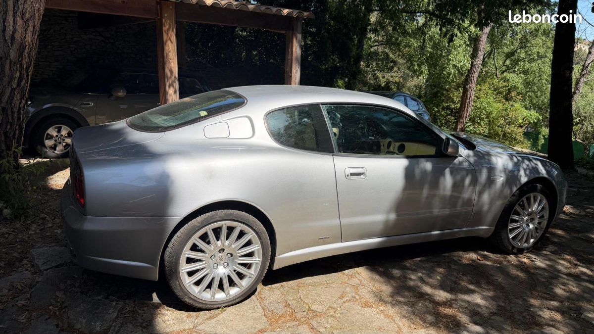 MASERATI COUPE 4200 GT V8 390cv (image 11)
