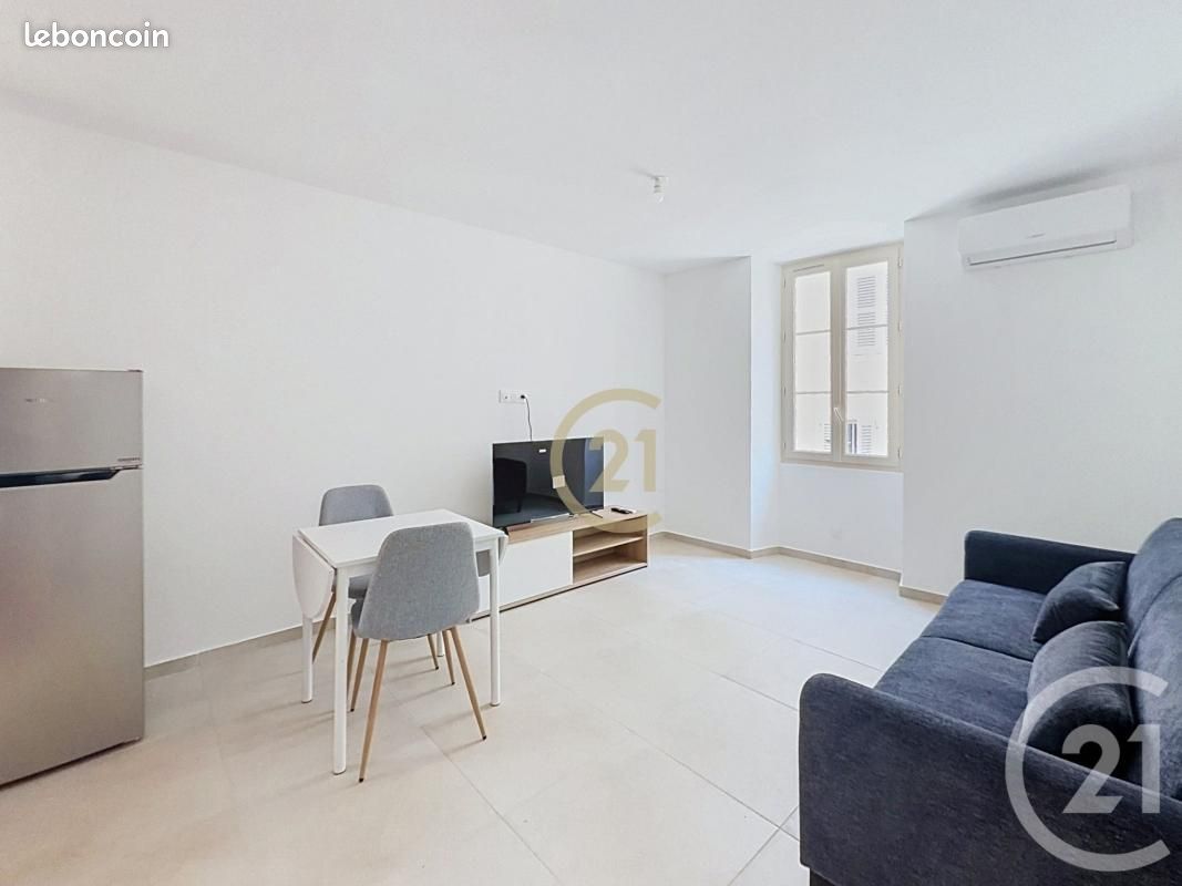 Appartement 2 pièces 34 m² · à Vallauris · 34 m² · 900 €