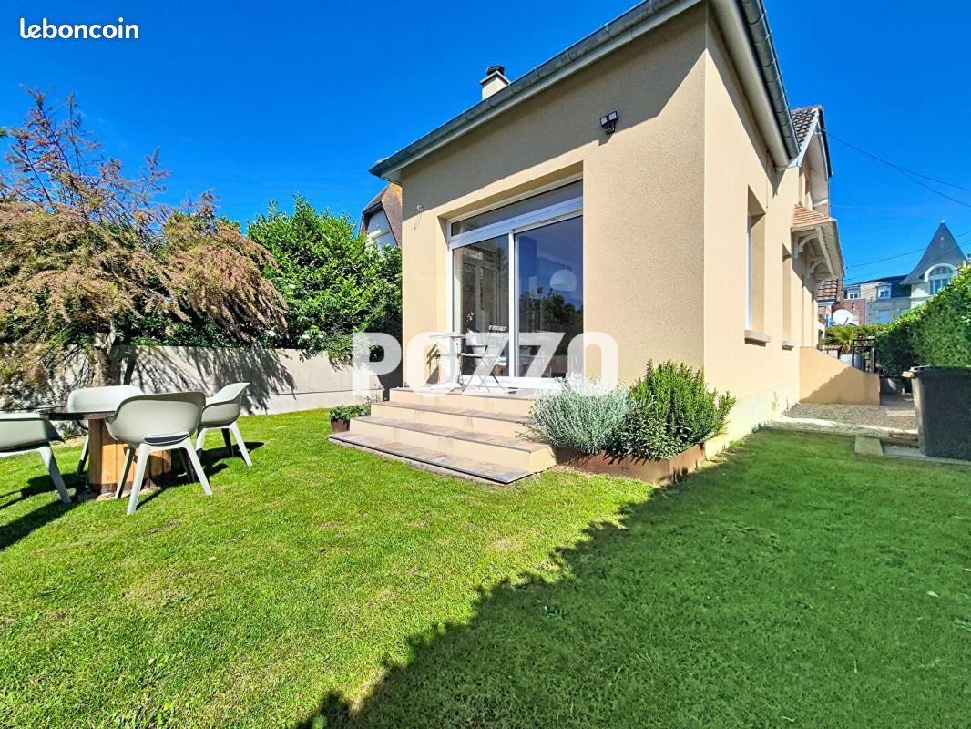 Maison 5 pièces 75 m² · à Bernières-sur-Mer · 75 m² · 373 000 €
