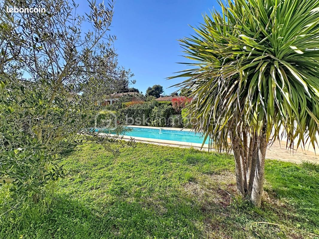 Maison 4 pièces 85 m² · à Marignane · 85 m² · 395 000 €