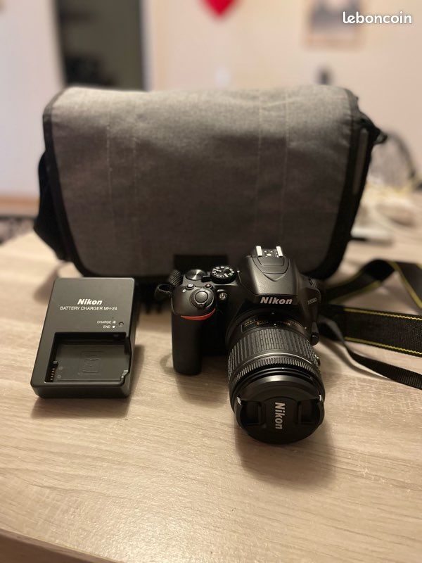 Reflex nikon D3500 (image 1)