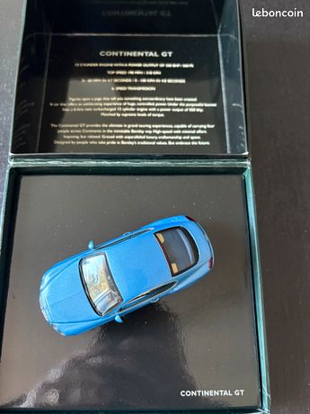 Miniature Bentley Continental GTC - Minichamps 1/43 - Gris Métal Réf BL907 - Occasion