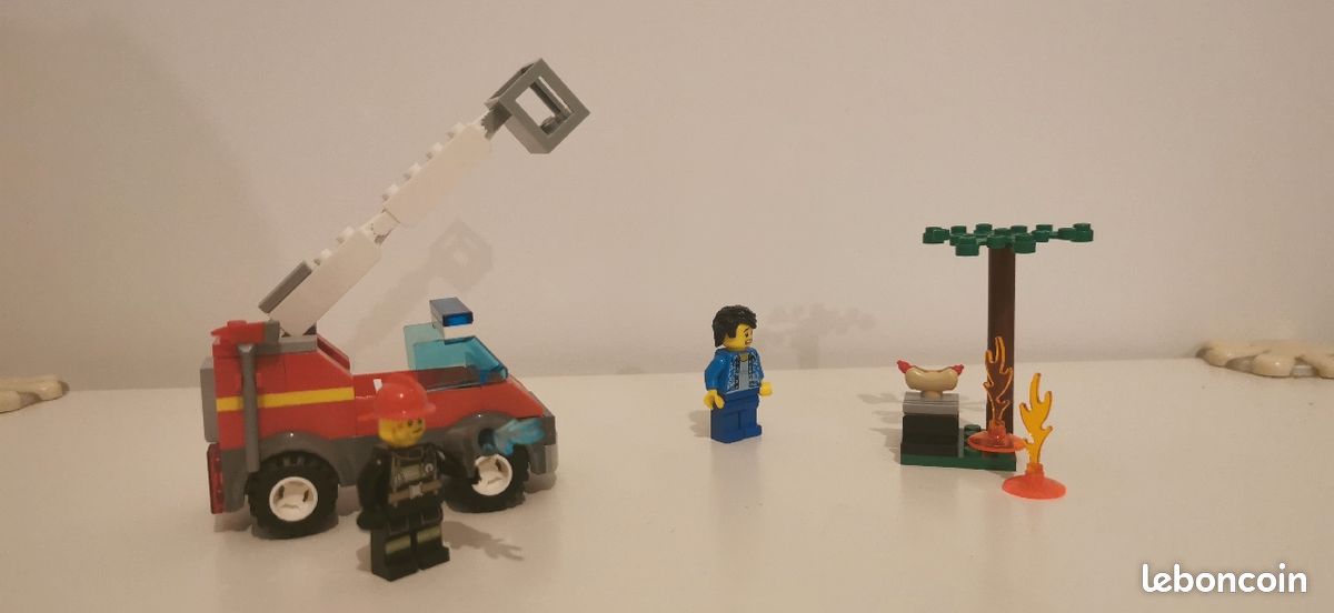 Lego city 60612 : l'extinction du barbecue (image 1)