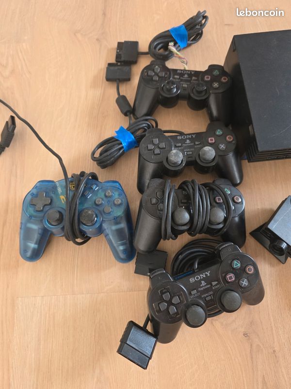 PlayStation 2 (image 2)