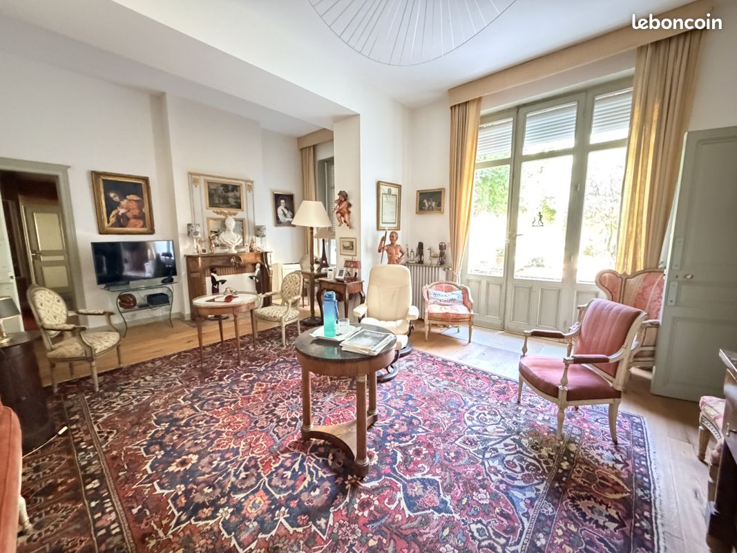 Maison 10 pièces 253 m² (image 5)