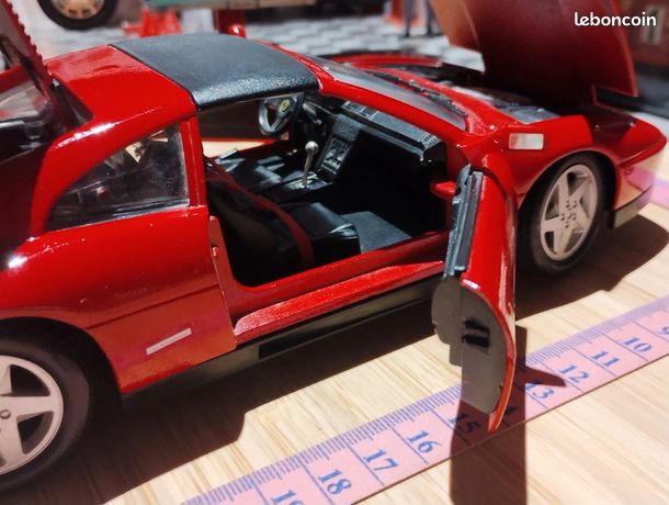 Voiture miniature Ferrari 348 TS Jaune/Noir Jaune/Noir