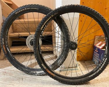 Paire De Roues VTT 26/27.5/29 Pouces – 4 Roulements, Frein à Disque, 6 Clous, Aluminium