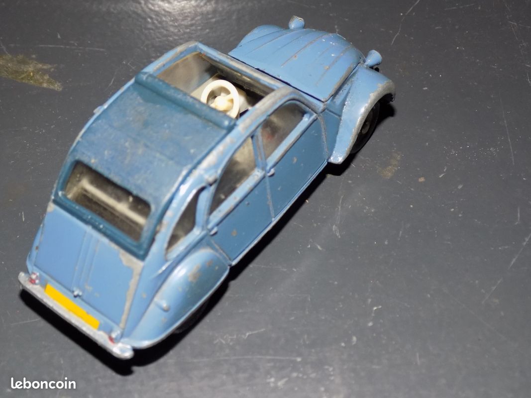 Dinky Modellautos, - LKWs & - Citroën 2CV Busse online