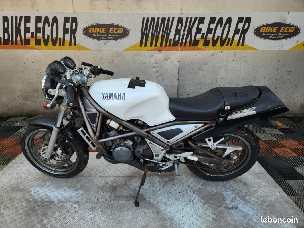 Yamaha R1-Z 250 (REF 49769) (image 2)