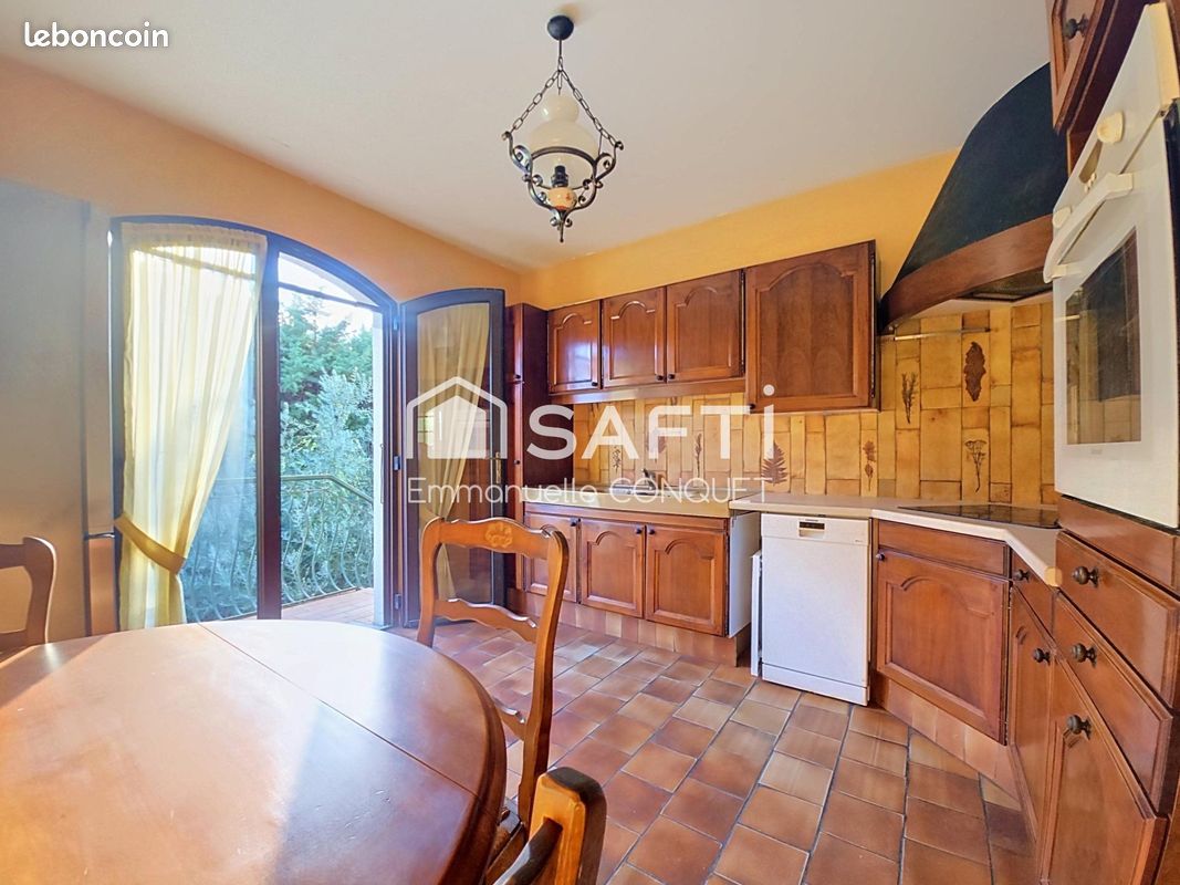 Propriété 9 pièces 165 m² (image 6)