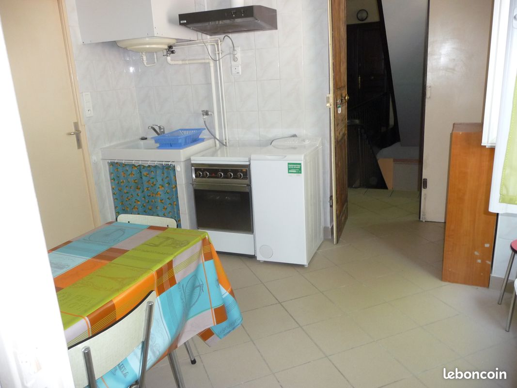 Appartement 2 pièces 26 m² · à Privas · 26 m² · 350 €