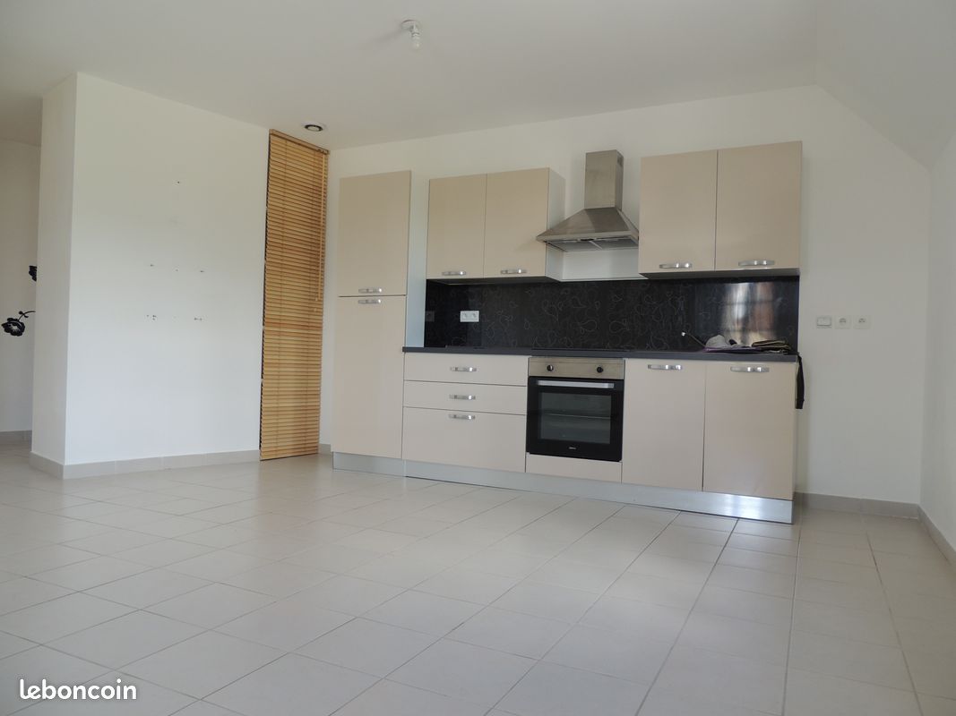 Appartement 3 pièces 67 m² · à La Ferté-Saint-Aubin · 67 m² · 735 €