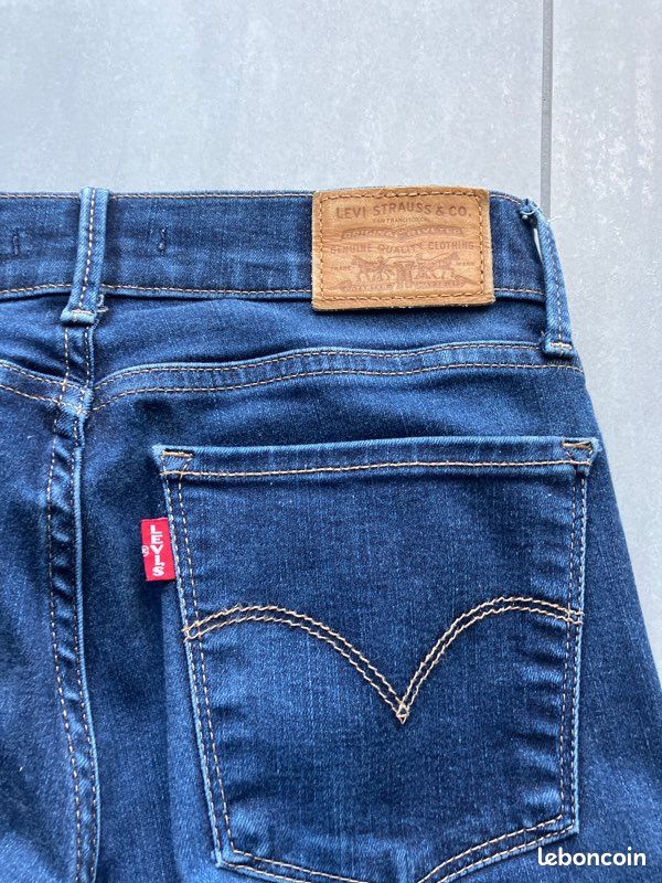 Vendre Vinted Jean Femme Salopette Jeans Lévis Femme – Luckyfind