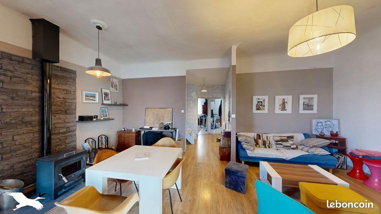 Maison 5 pièces 275 m² — 1