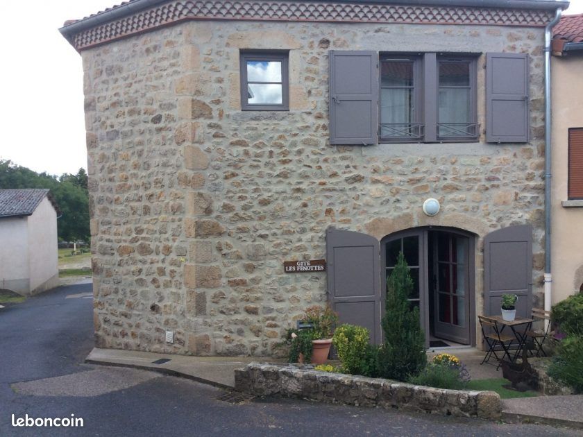 Maison de village en pierre (image 7)