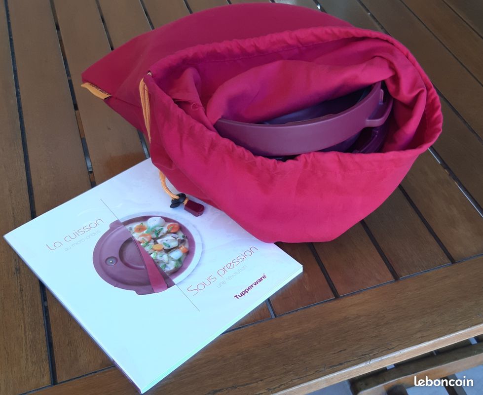 Micro-ondes Tupperware Autocuiseur pour gagner du temps et manger sainement - France