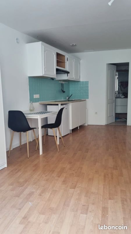Appartement 1 pièce 30 m² · à Valensole · 30 m² · 410 €/mois