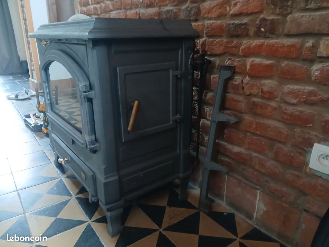 Vends poêle à bois (image 3)