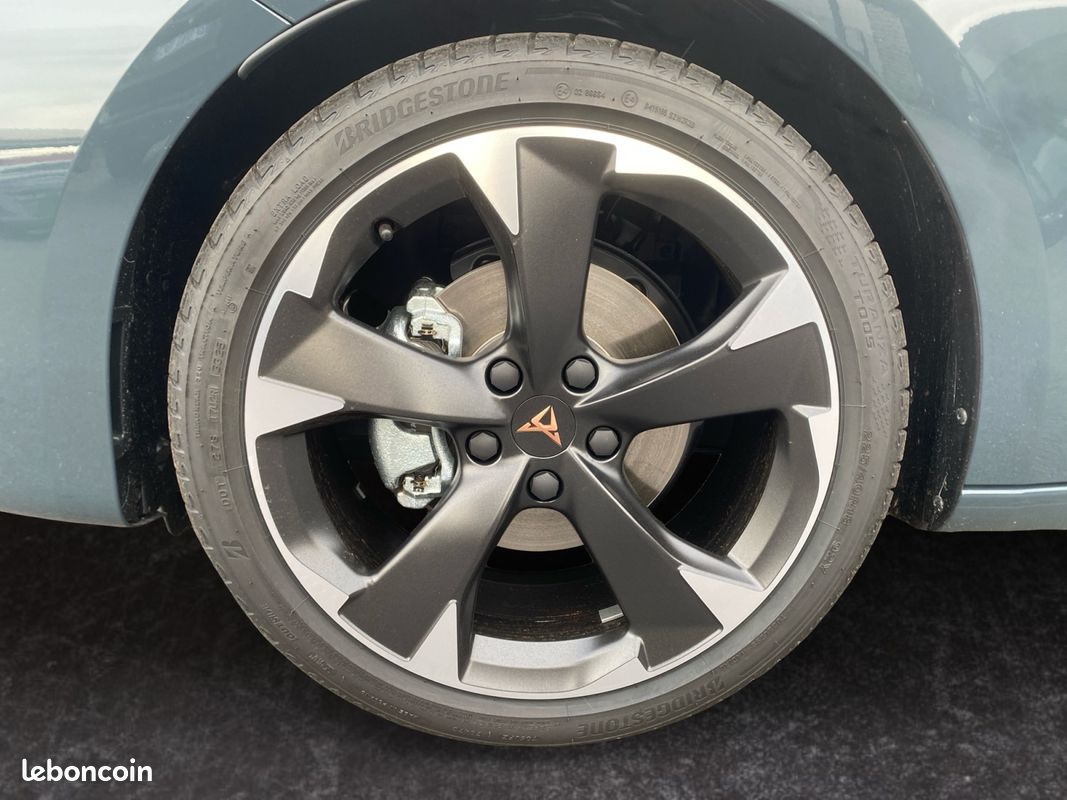 CUPRA Leon Sportstourer 1.5 eTSI Hybrid 150 ch DSG7 V (image 8)